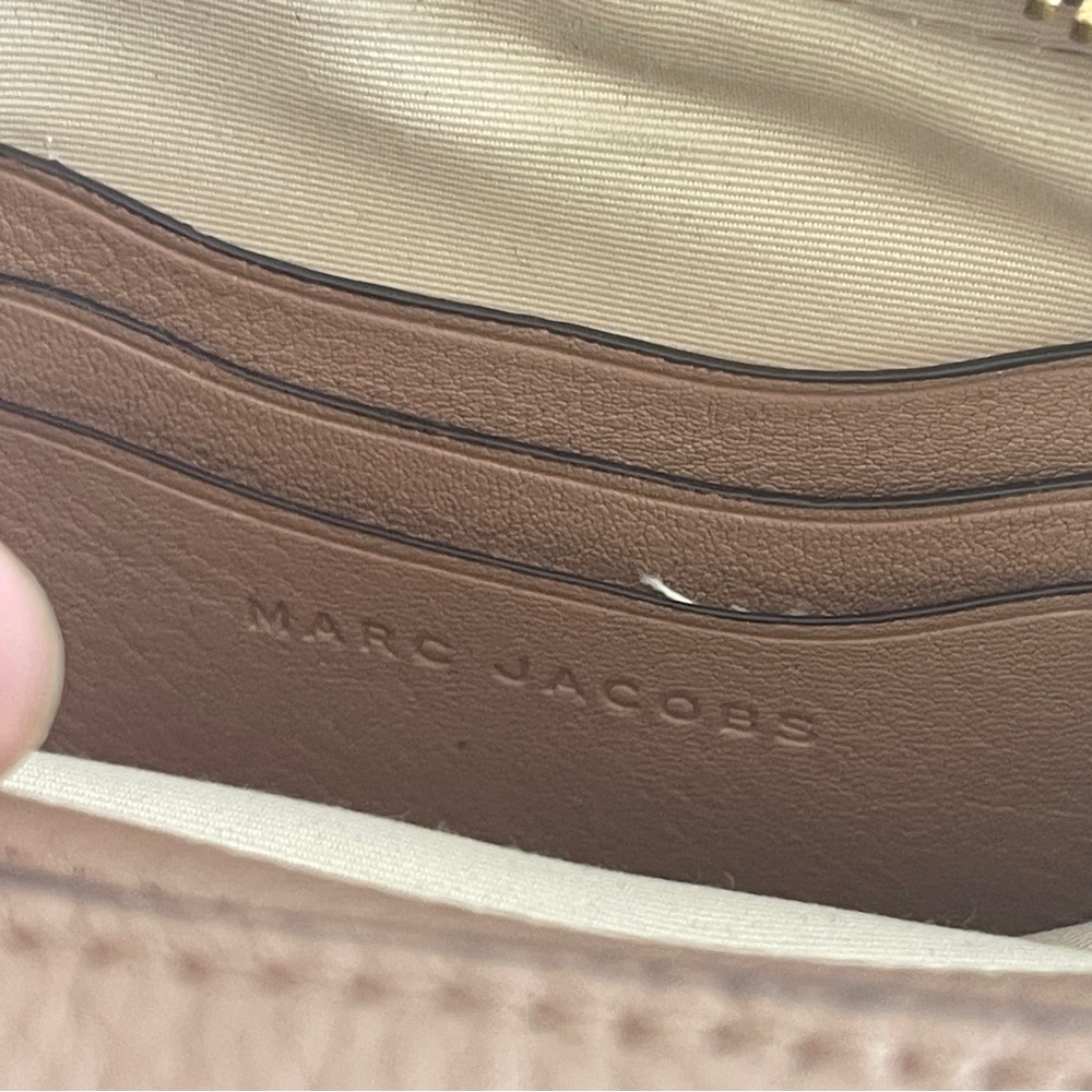 Marc Jacobs The Moto Shot DUSTY BEIGE camera bag pebbled leather crossbody purse - Picture 9 of 13